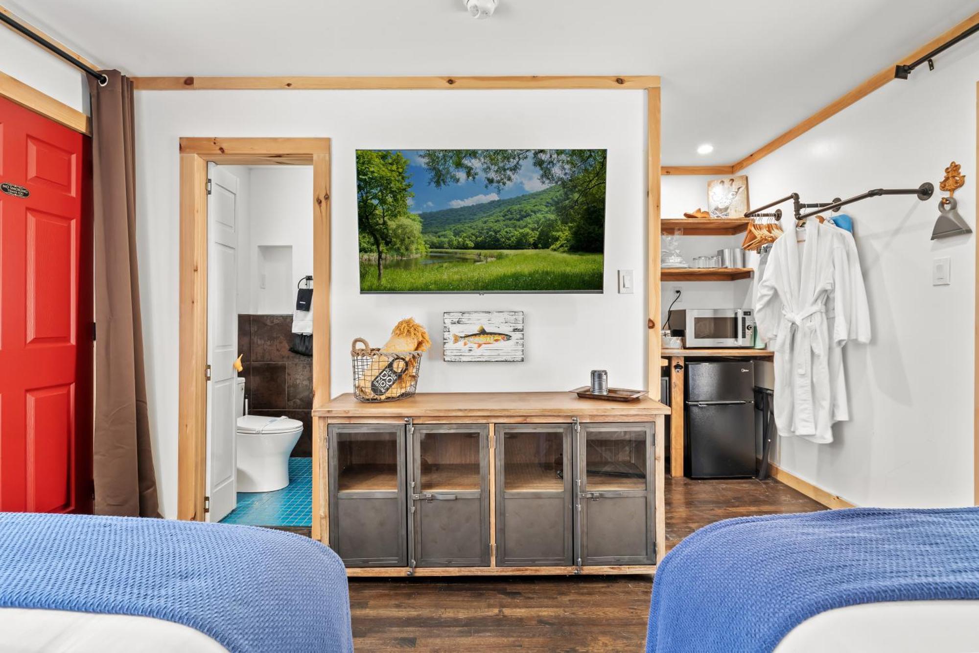 Green Acres Retreat Hancock Экстерьер фото