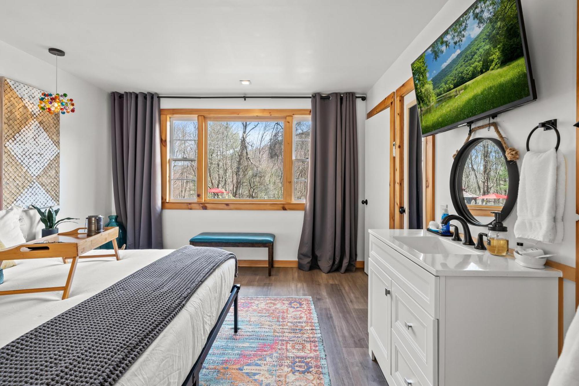 Green Acres Retreat Hancock Экстерьер фото